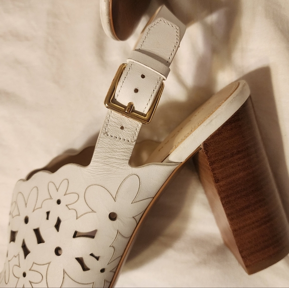 Cole Haan Indra laser cut heeled sandals - Picture 9 of 9